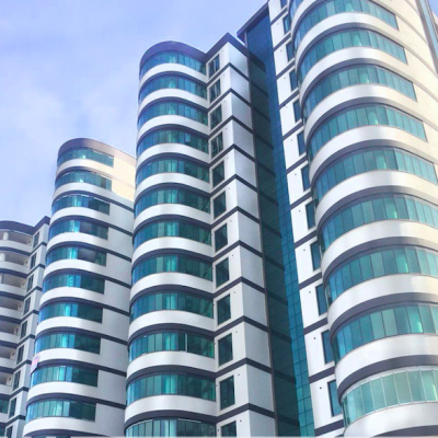Cam Balkon